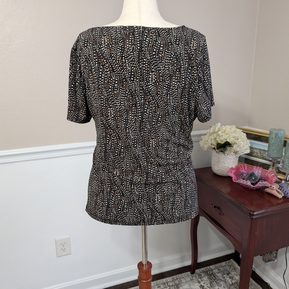 2/$10 Women's Fitted Blouse - Picture 5 of 7
